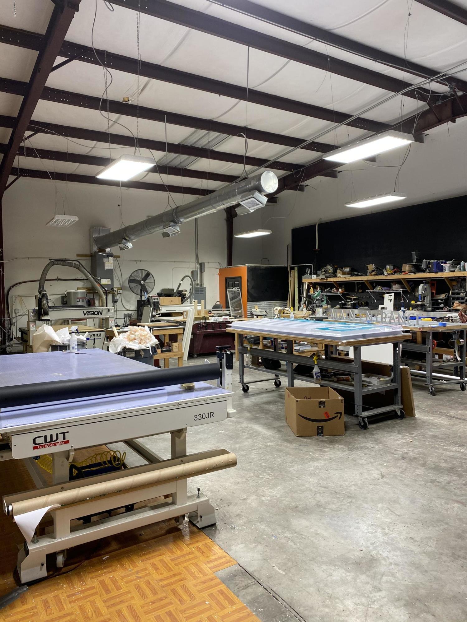 Mcelvey Commercial Park - Commercial Lease