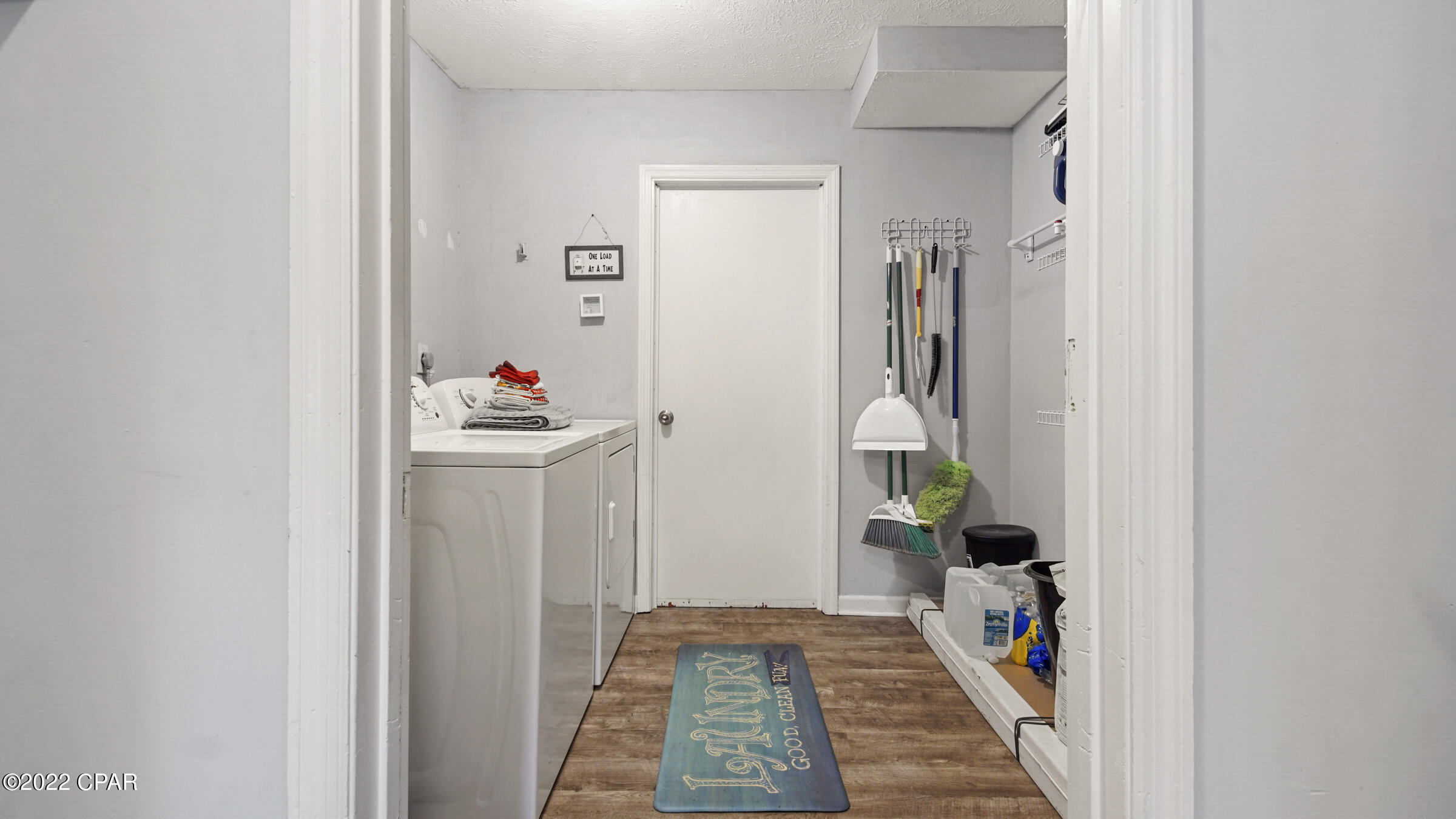 Shadow Bay Unt 3 & 4 - Residential