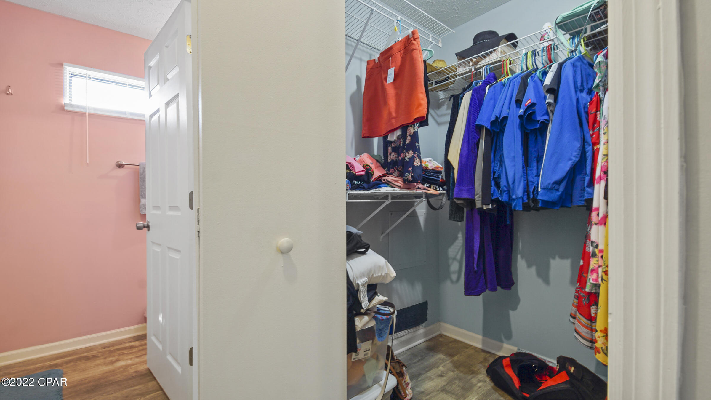 Shadow Bay Unt 3 & 4 - Residential