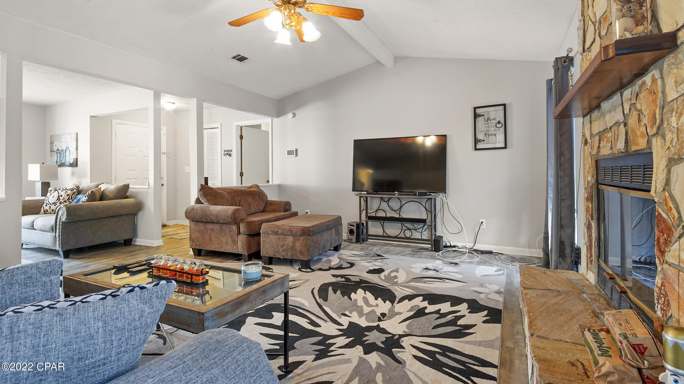 Shadow Bay Unt 3 & 4 - Residential