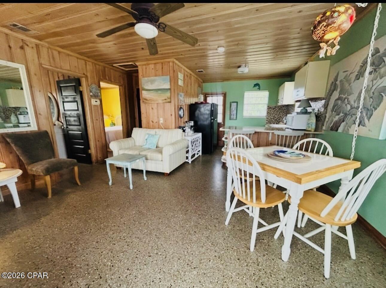 [No Recorded Subdiv] - Residential Lease