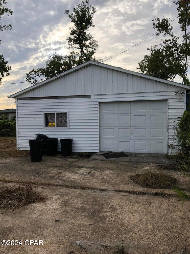 [No Recorded Subdiv] - Land