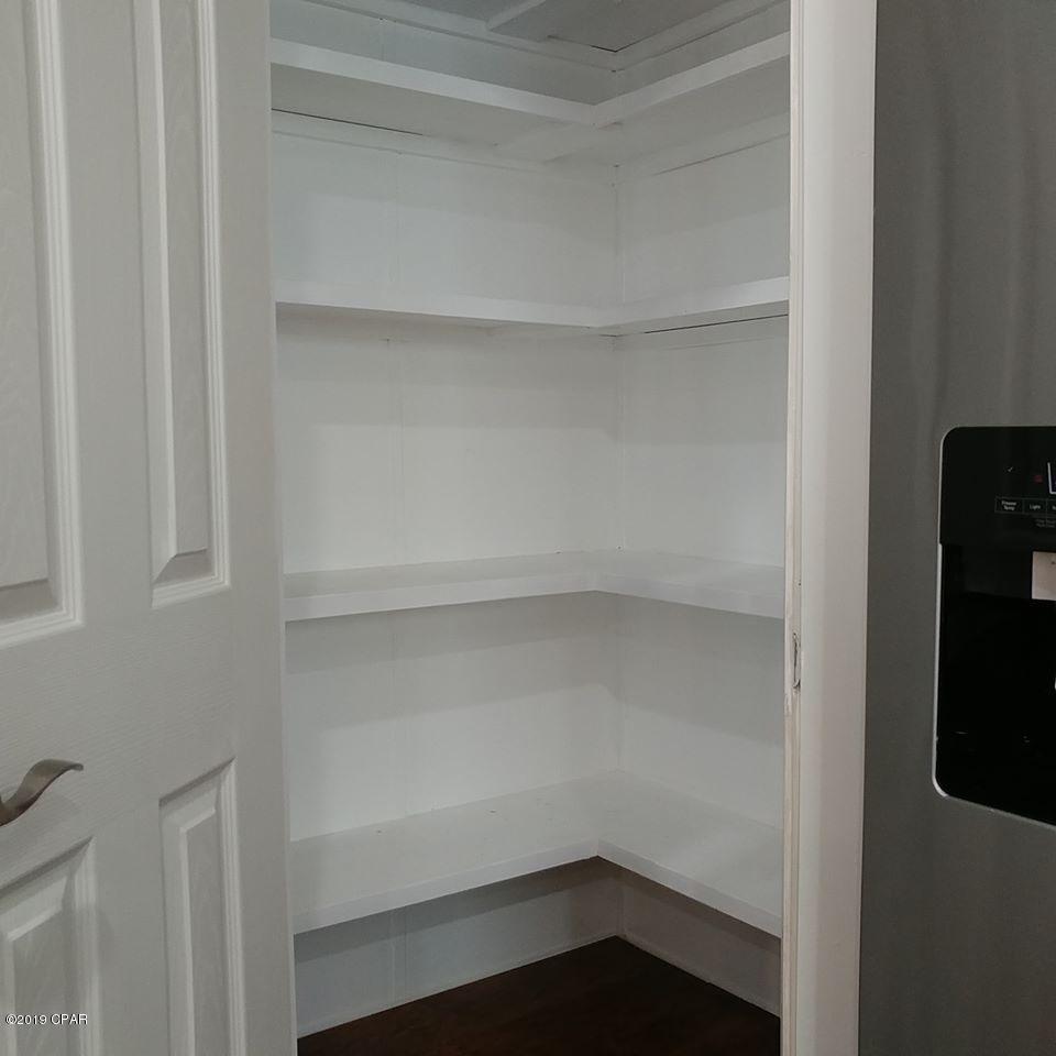 Oakwood Hills Unit 4 - Residential