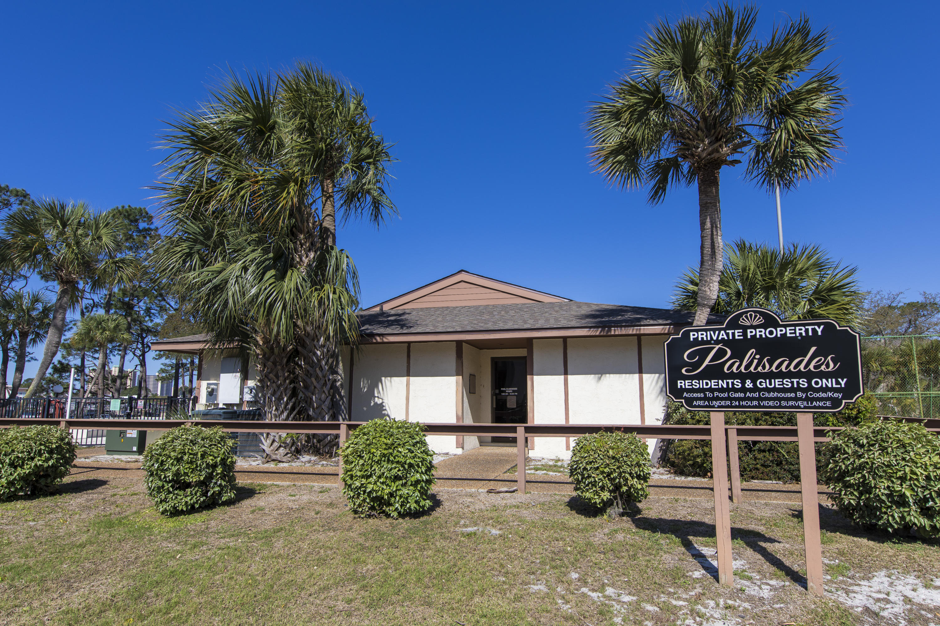 Palisades Condo Ph 1 - Residential