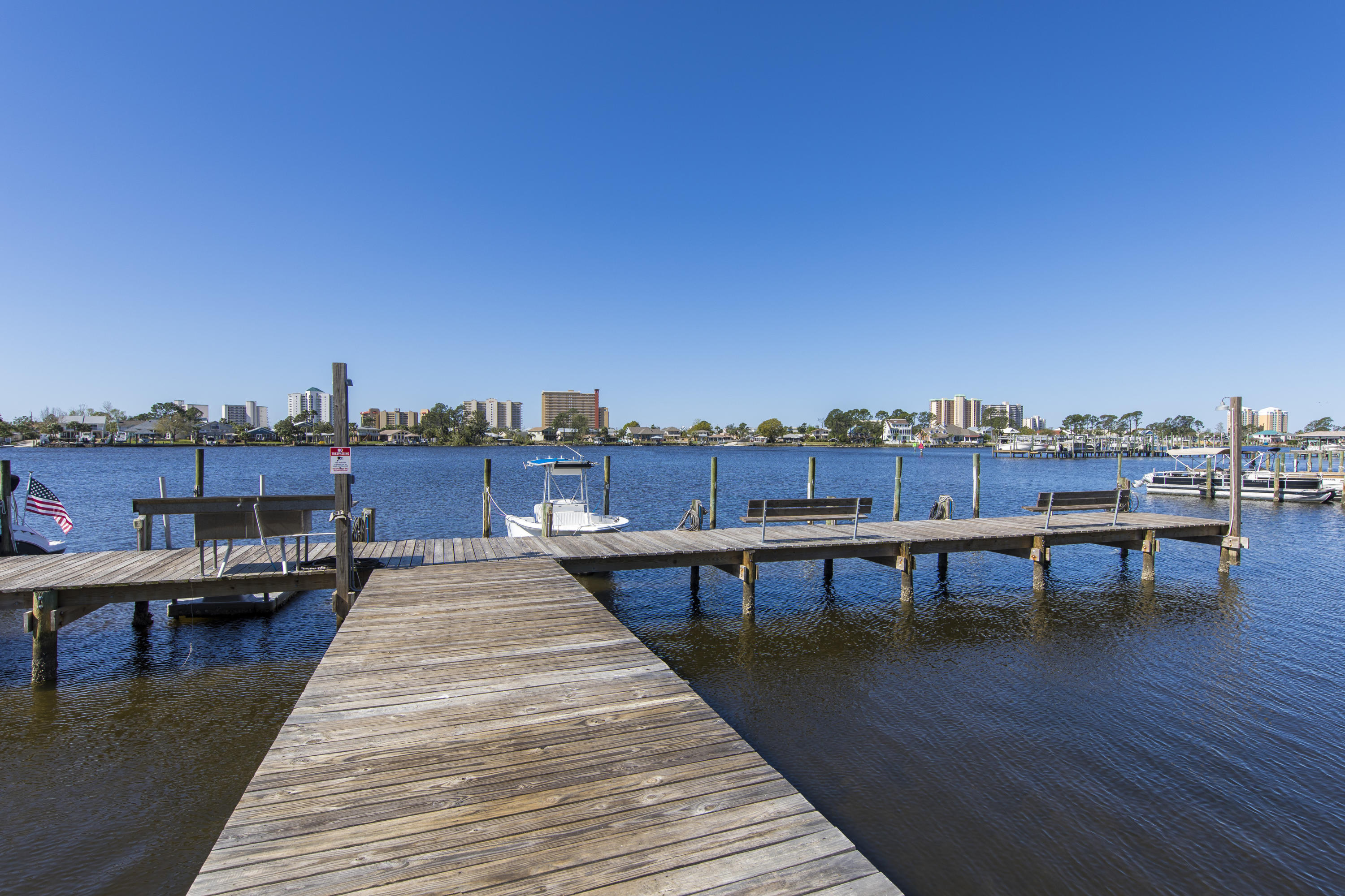 Palisades Condo Ph 1 - Residential