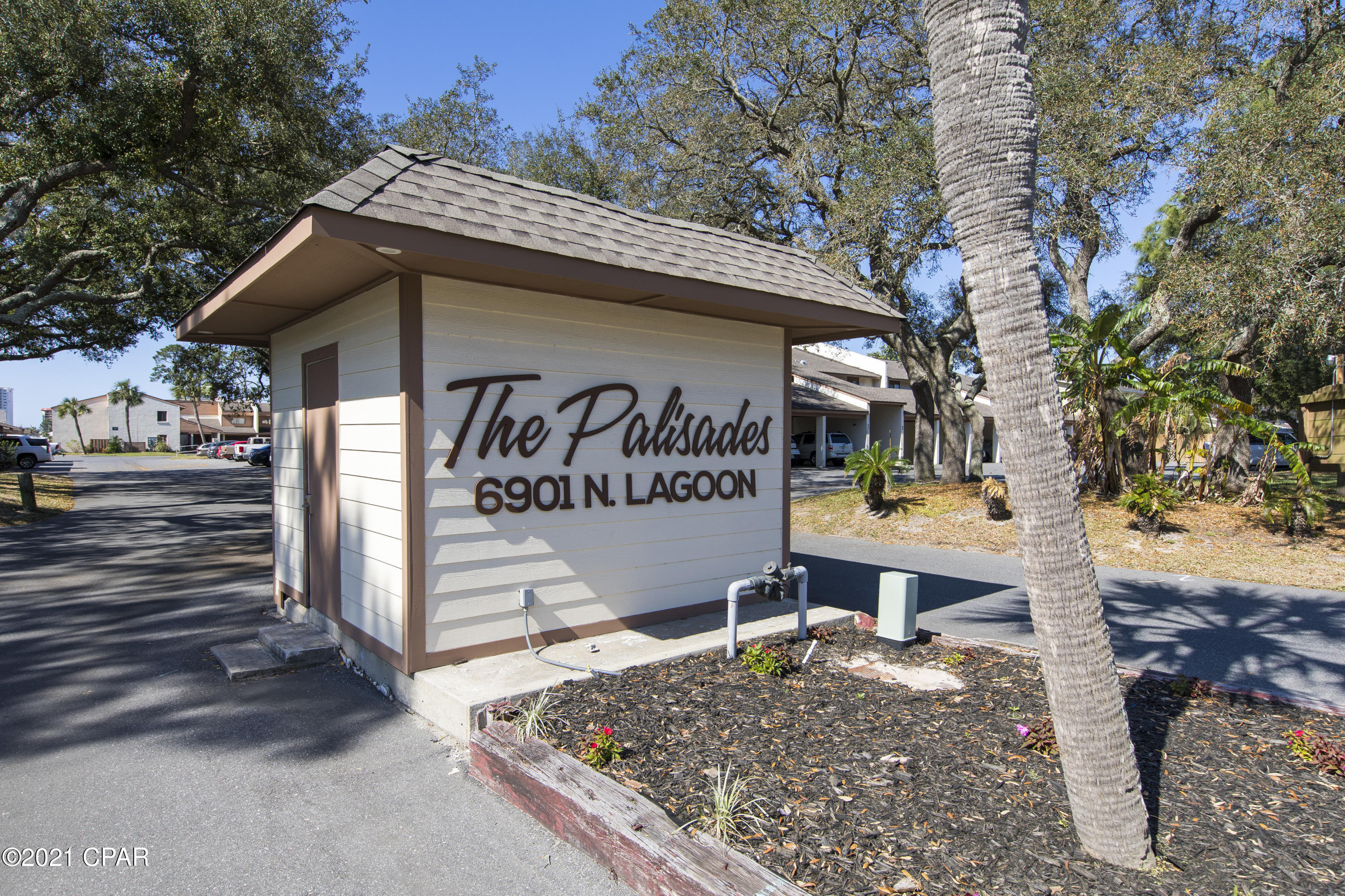 Palisades Condo Ph 1 - Residential