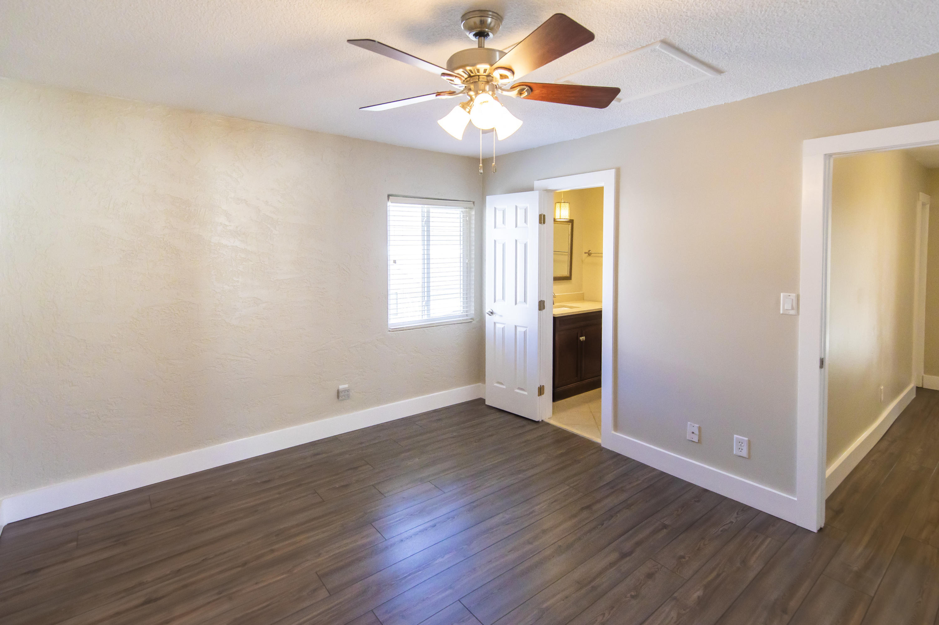 Palisades Condo Ph 1 - Residential