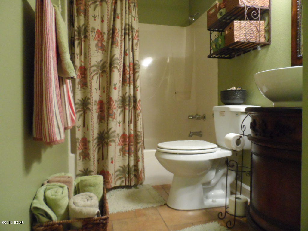 Grand Lagoon Cove Condominium - Residential