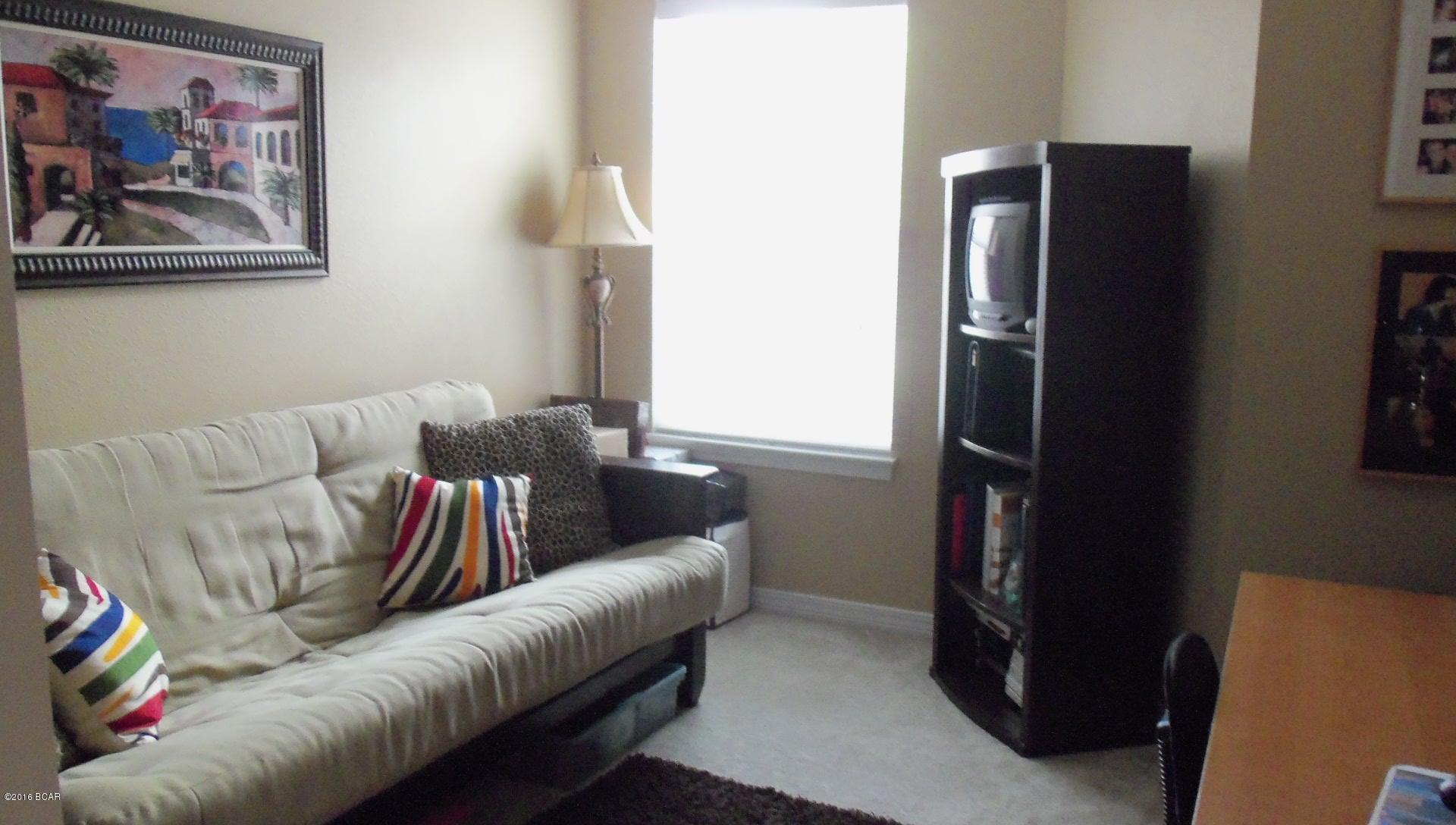 Hammocks Phase IV - Residential Lease