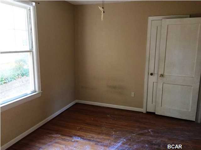 Cove Terrace 1st (Sudduths 12Th) - Residential