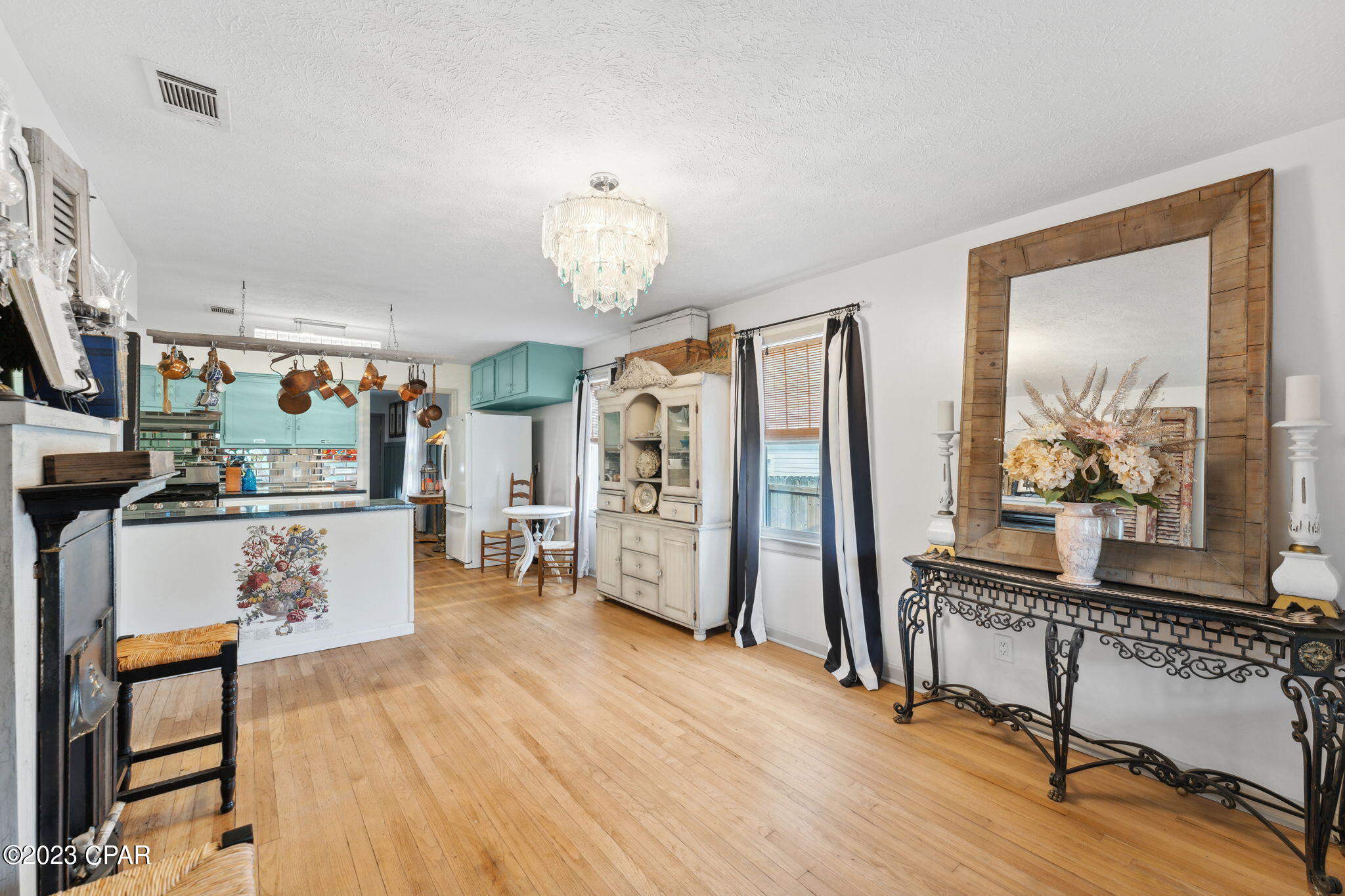 Lakeside - Residential