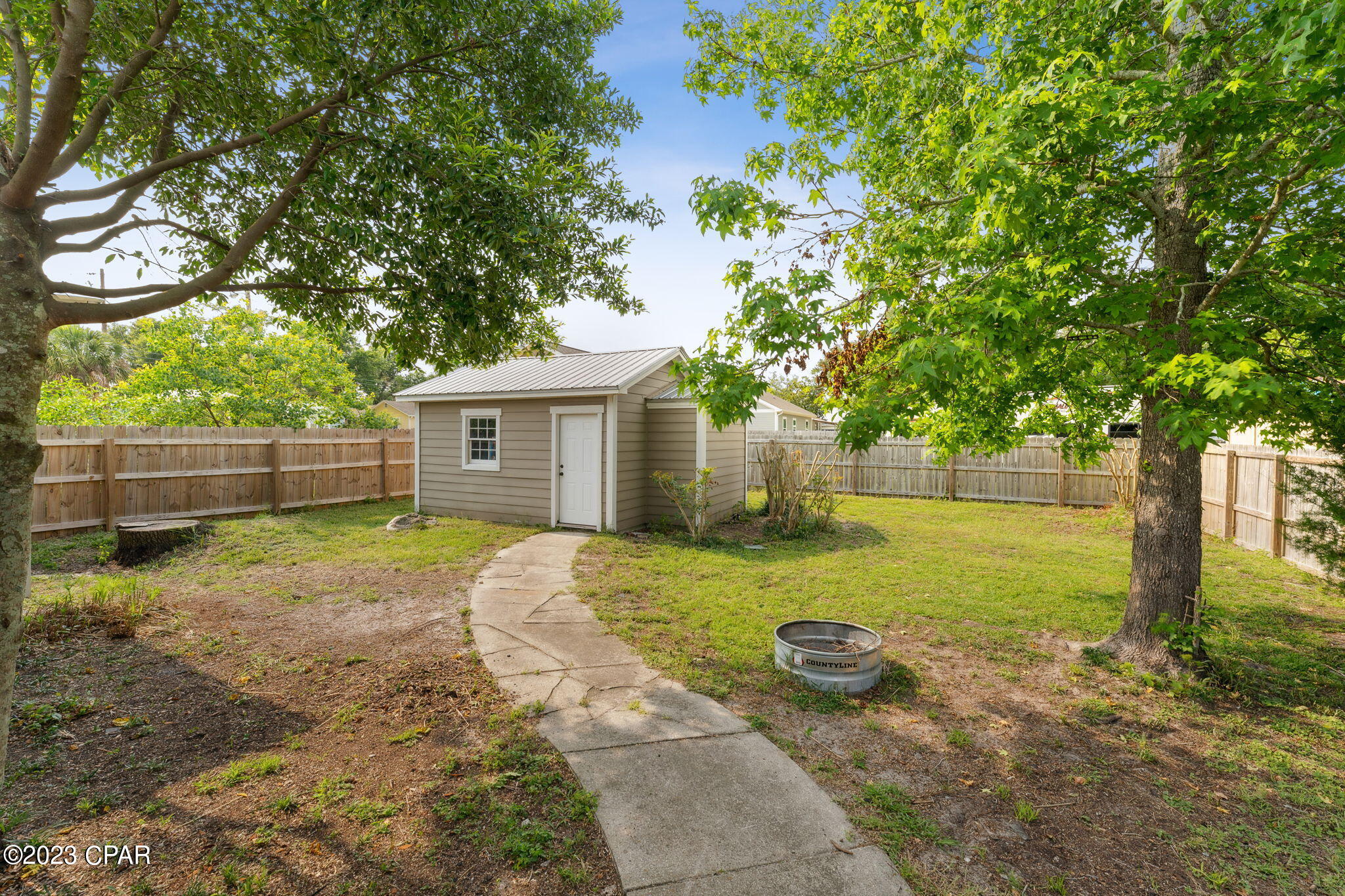 Lakeside - Residential