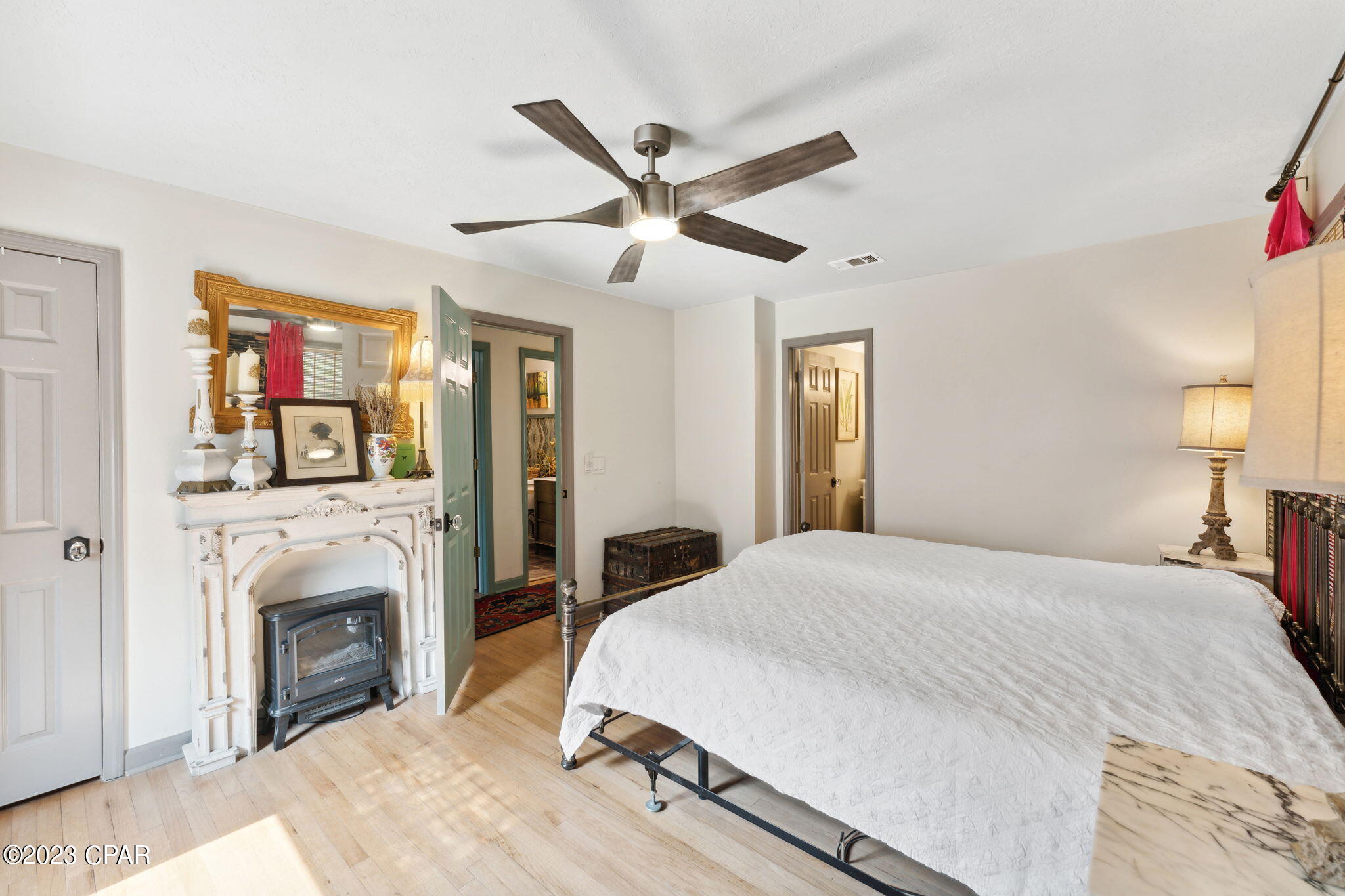 Lakeside - Residential