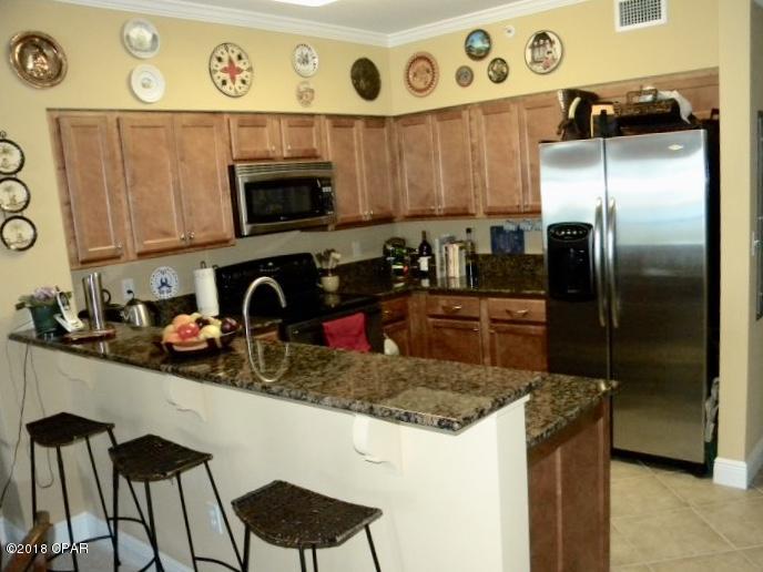 Magnolia Bay Club - Residential