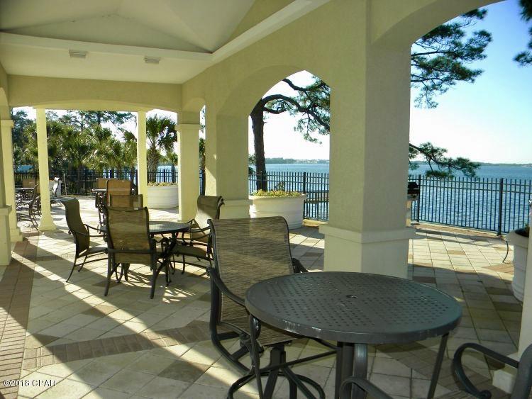 Magnolia Bay Club - Residential