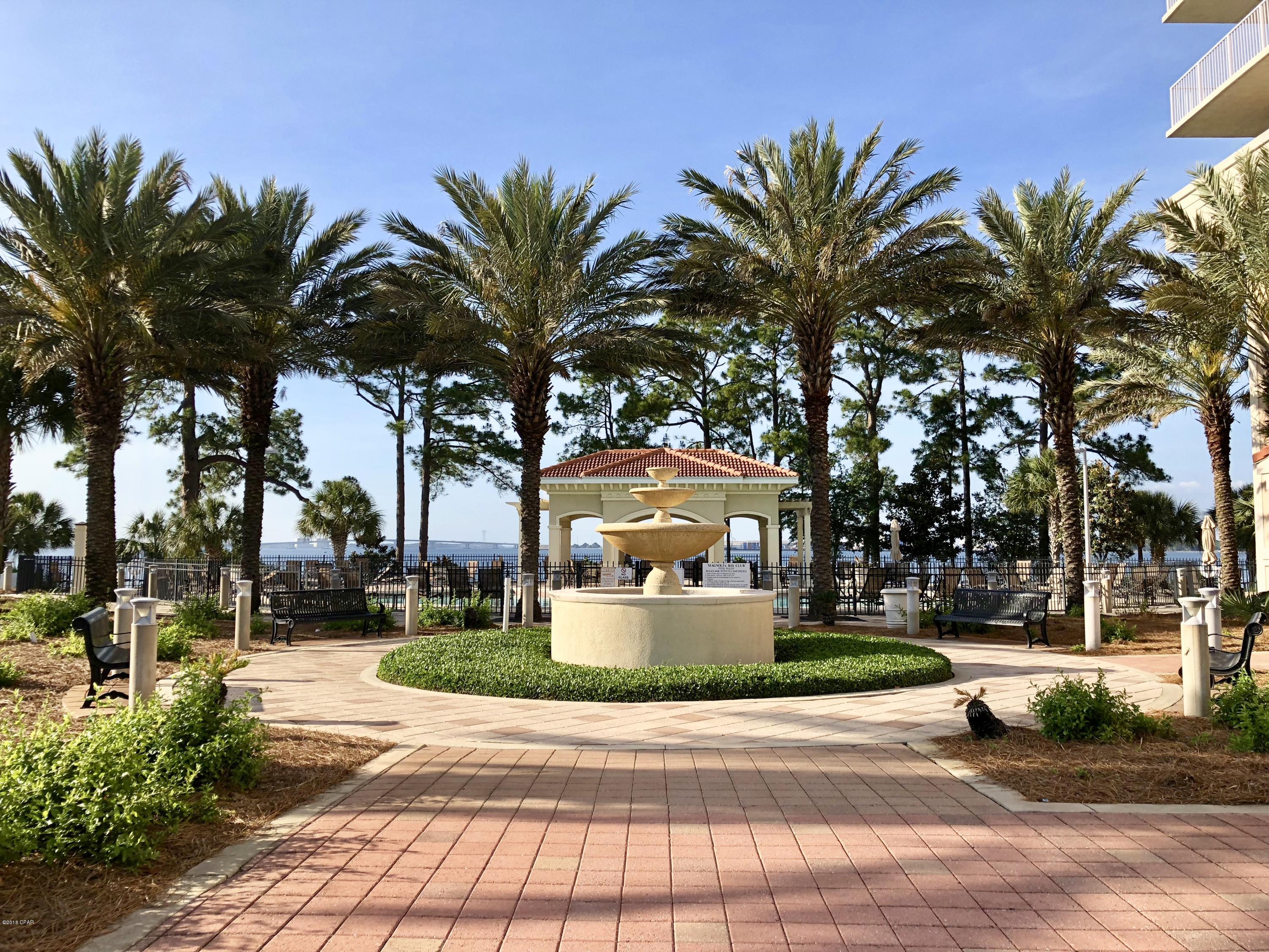Magnolia Bay Club - Residential