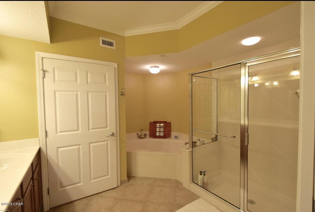 Magnolia Bay Club - Residential