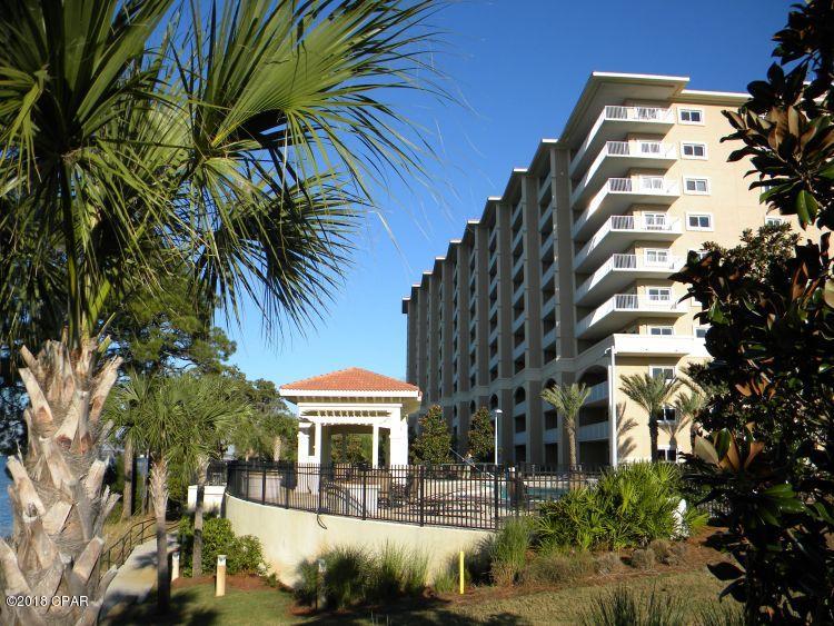 Magnolia Bay Club - Residential