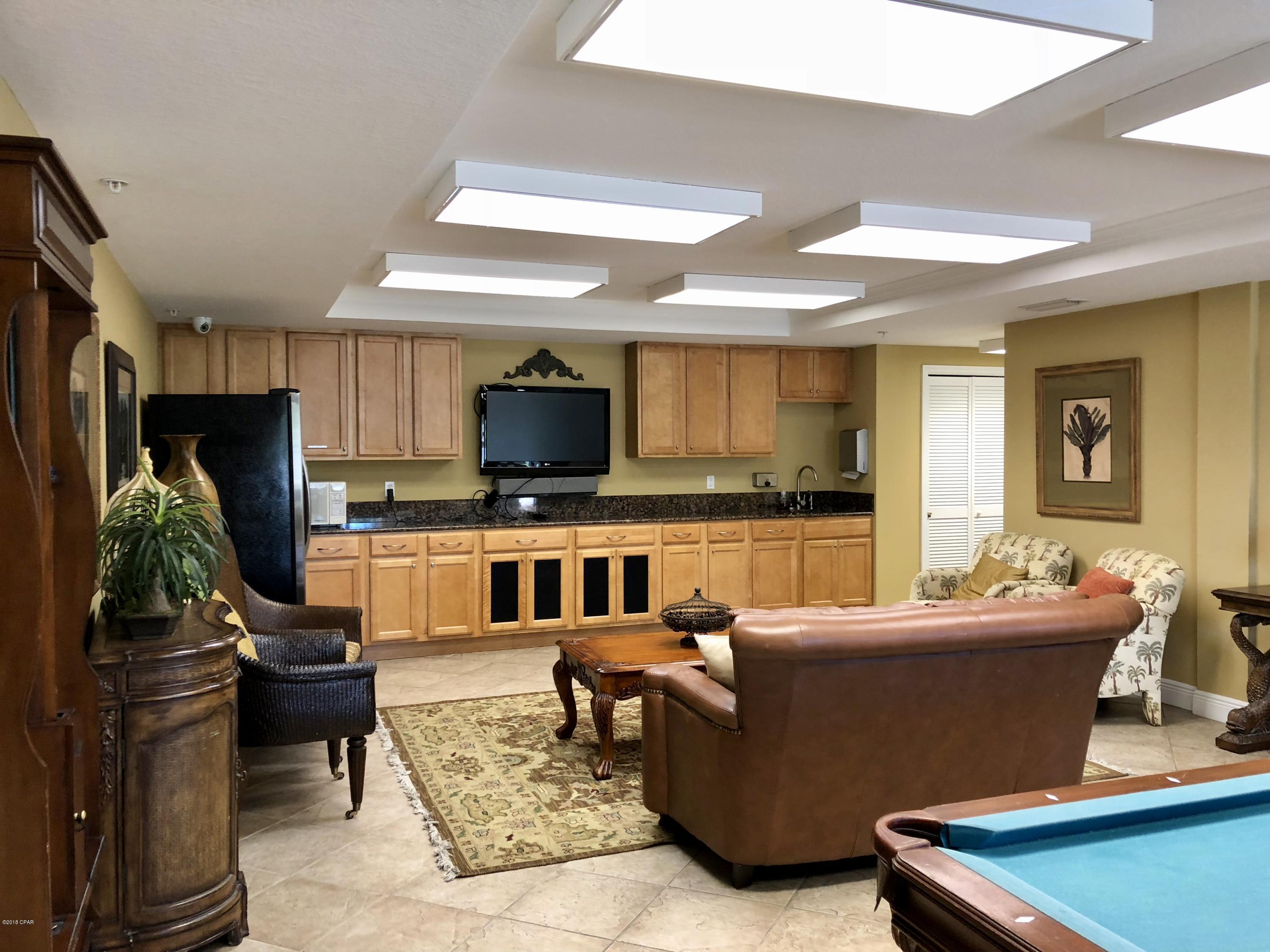 Magnolia Bay Club - Residential