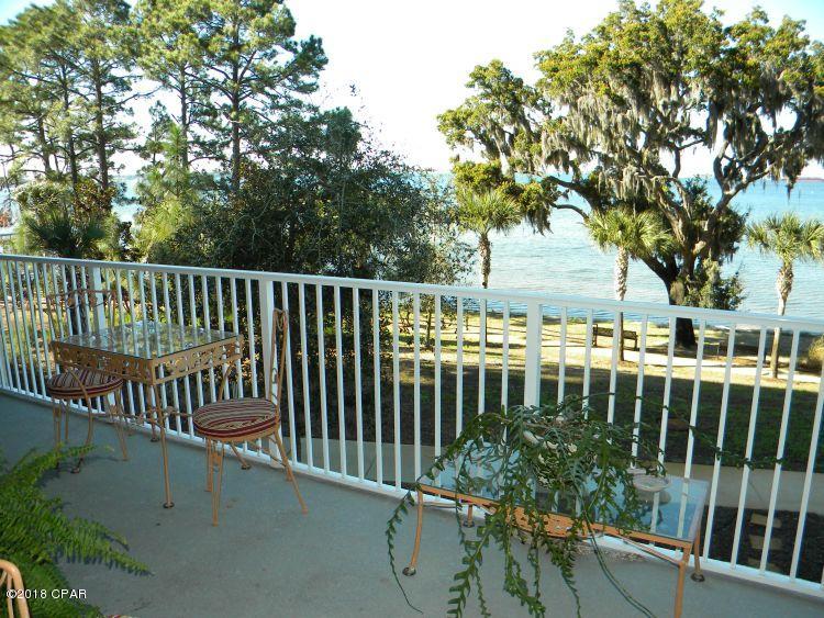 Magnolia Bay Club - Residential