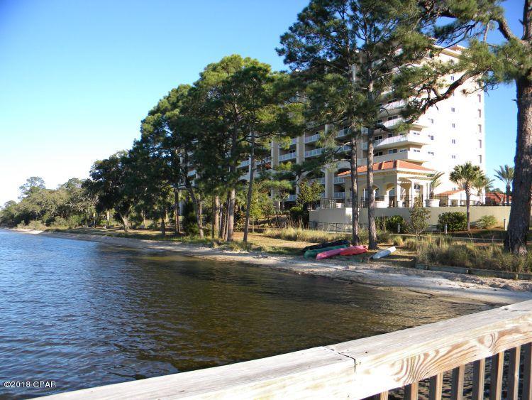 Magnolia Bay Club - Residential