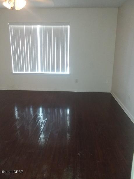 Lake Marin - Residential