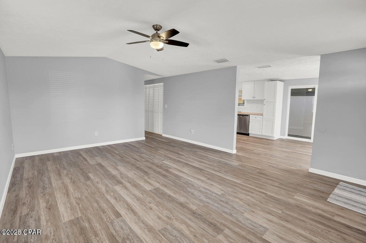 [No Recorded Subdiv] - Residential Lease