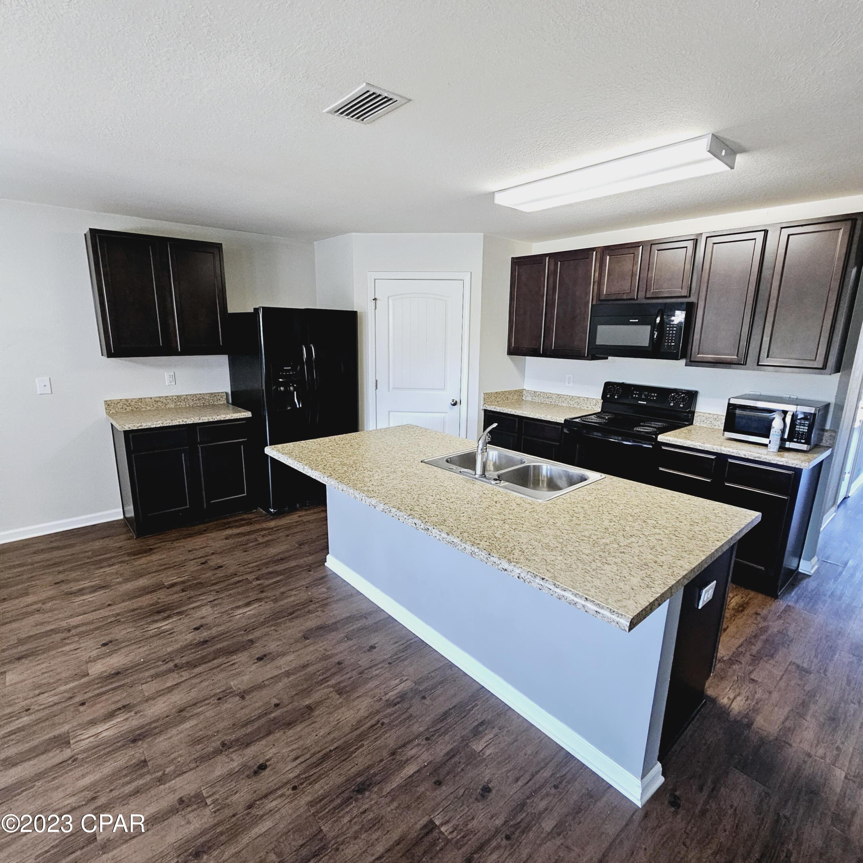 Olde Towne Village - Residential