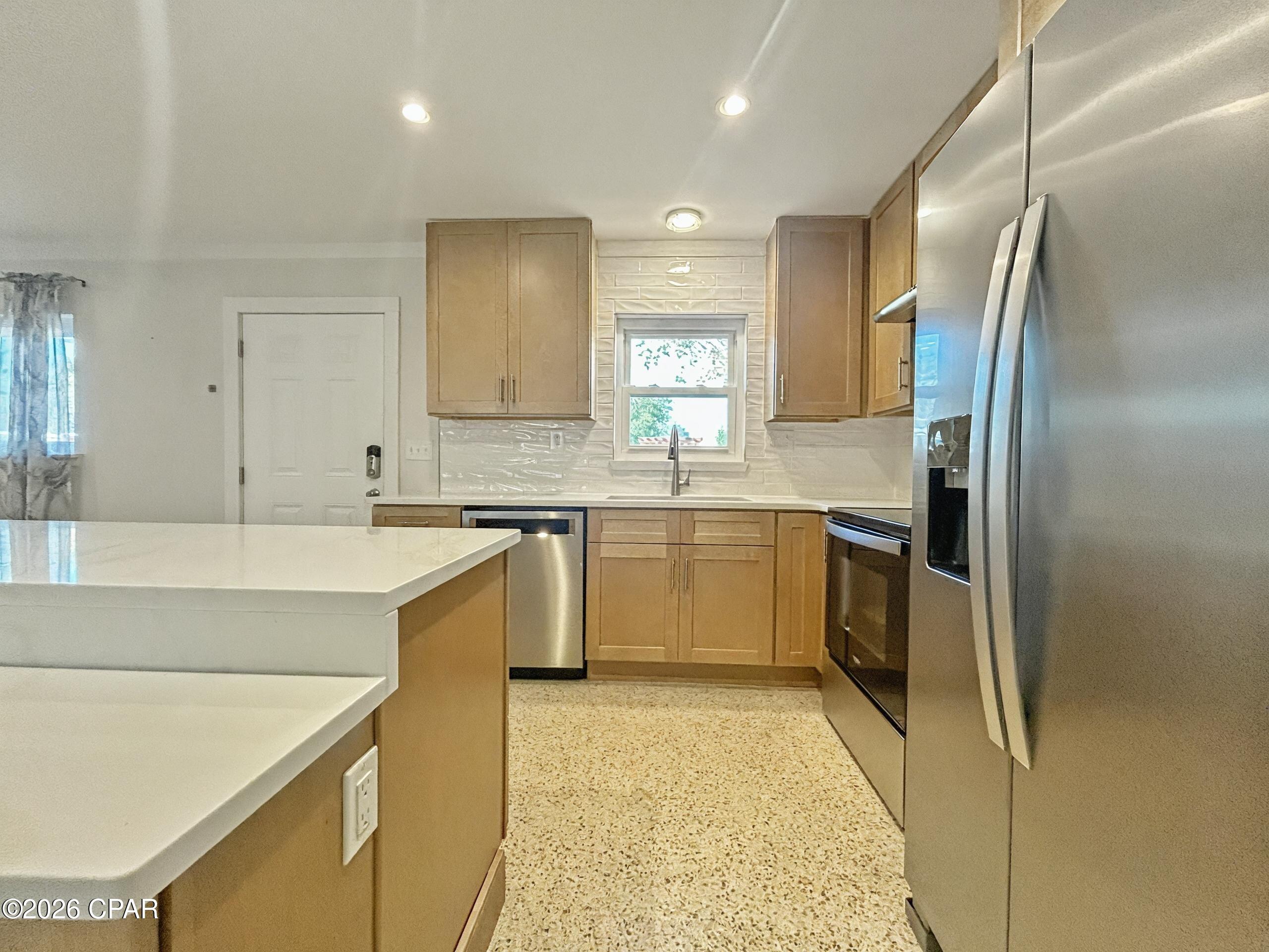 [No Recorded Subdiv] - Residential Lease