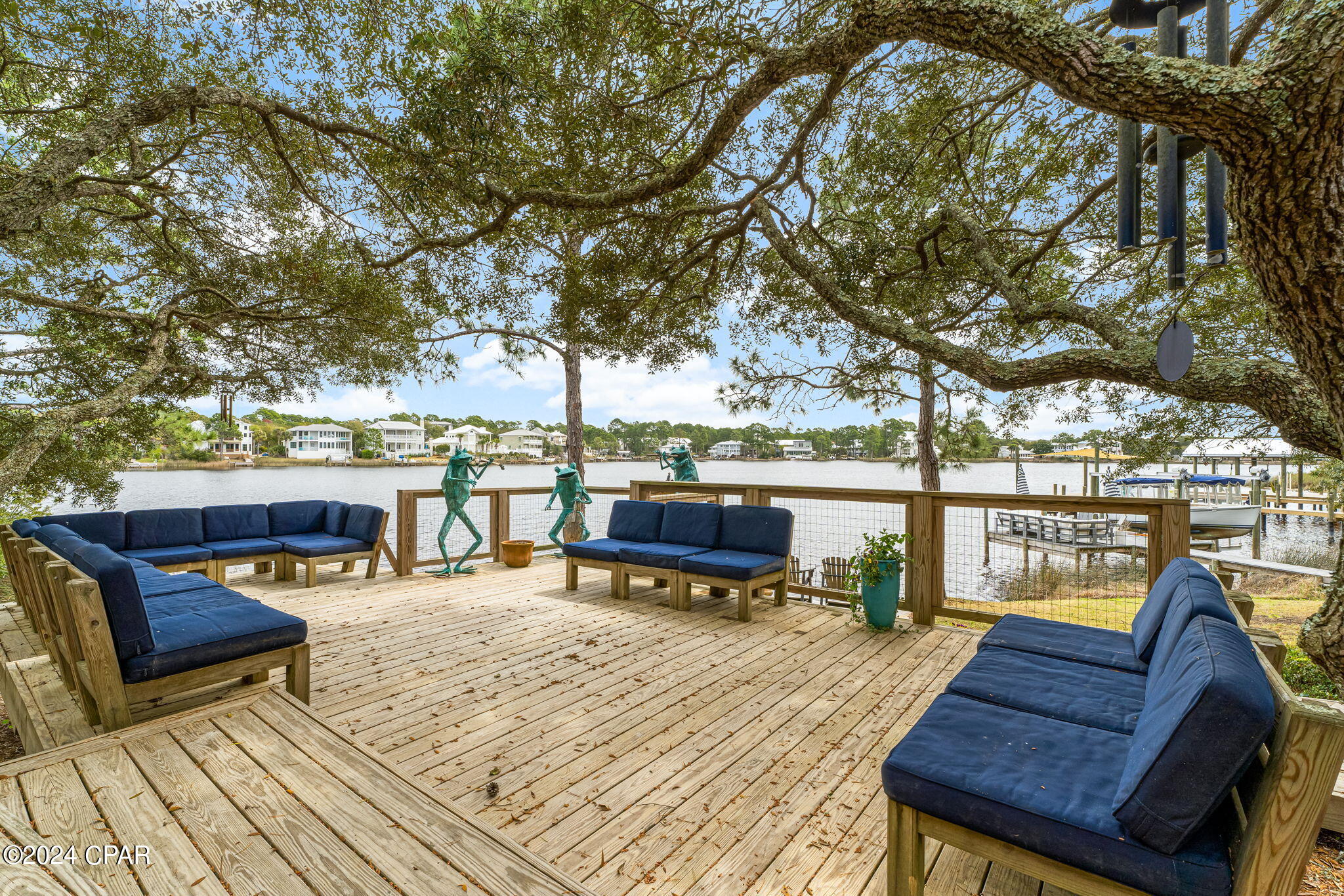 Eastern Lake - Residential