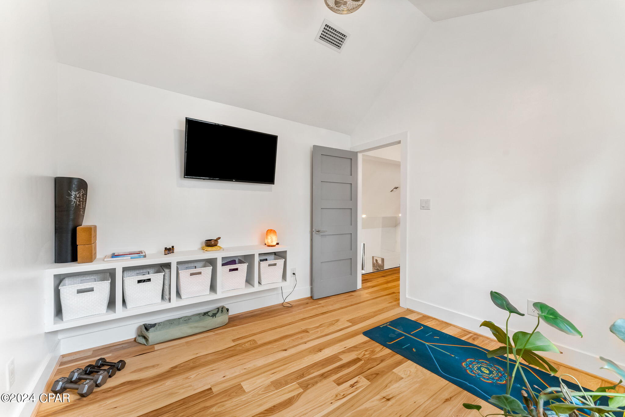 Eastern Lake - Residential