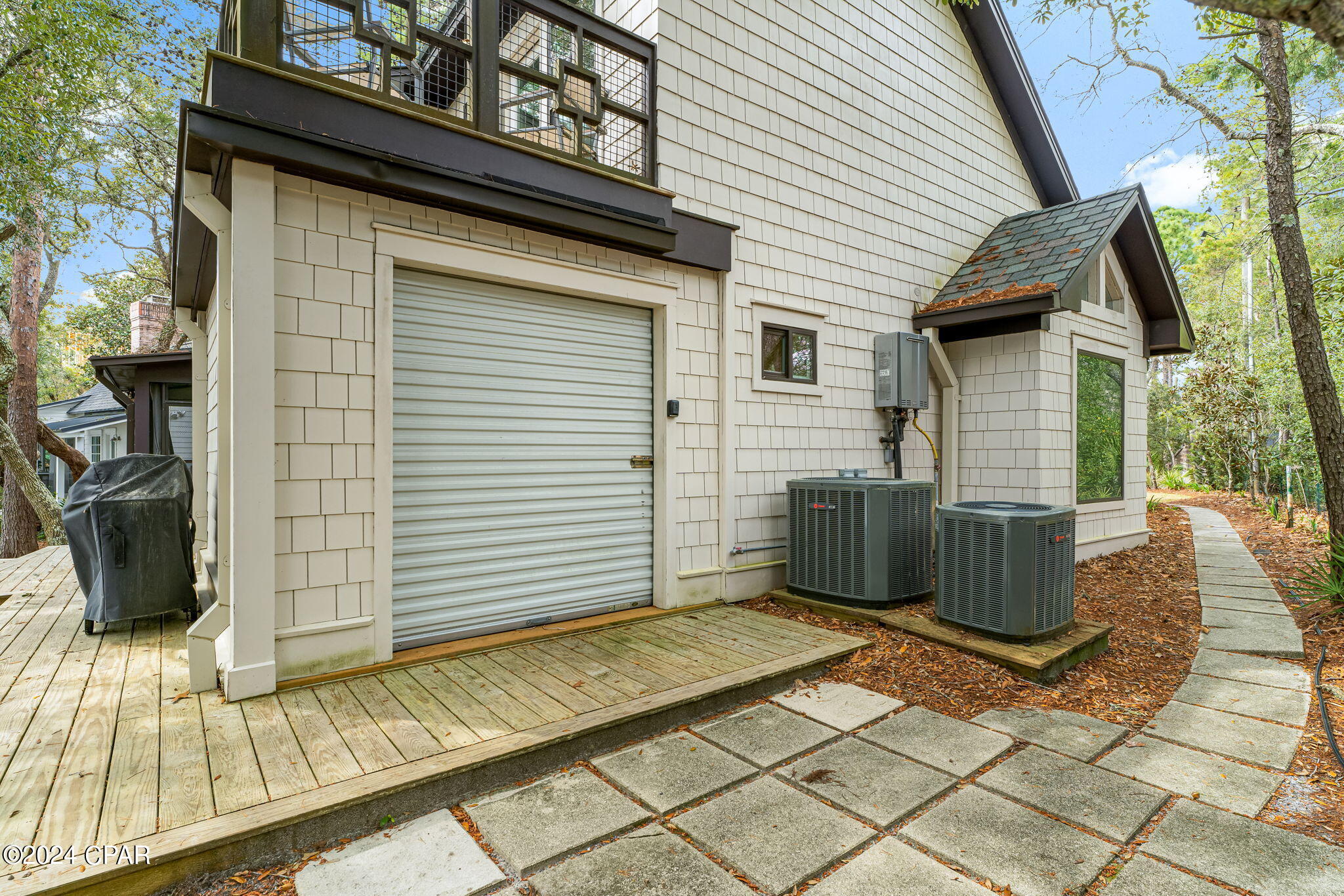 Eastern Lake - Residential