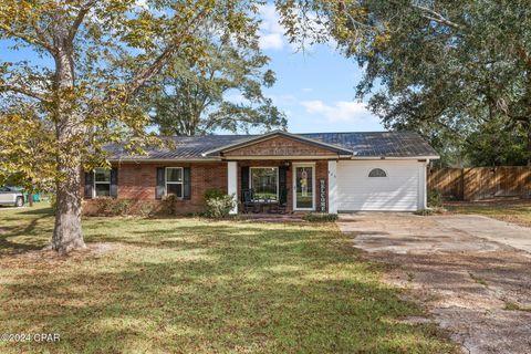 A home in Chipley