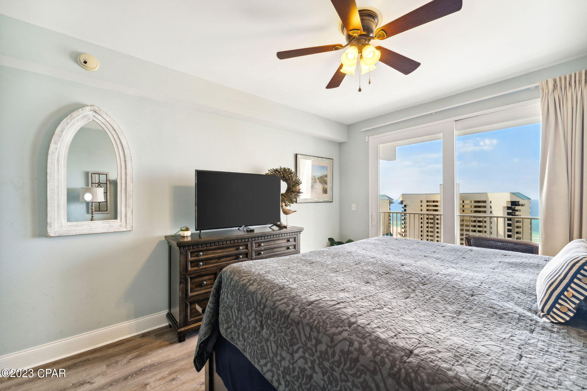 Laketown Wharf - Residential