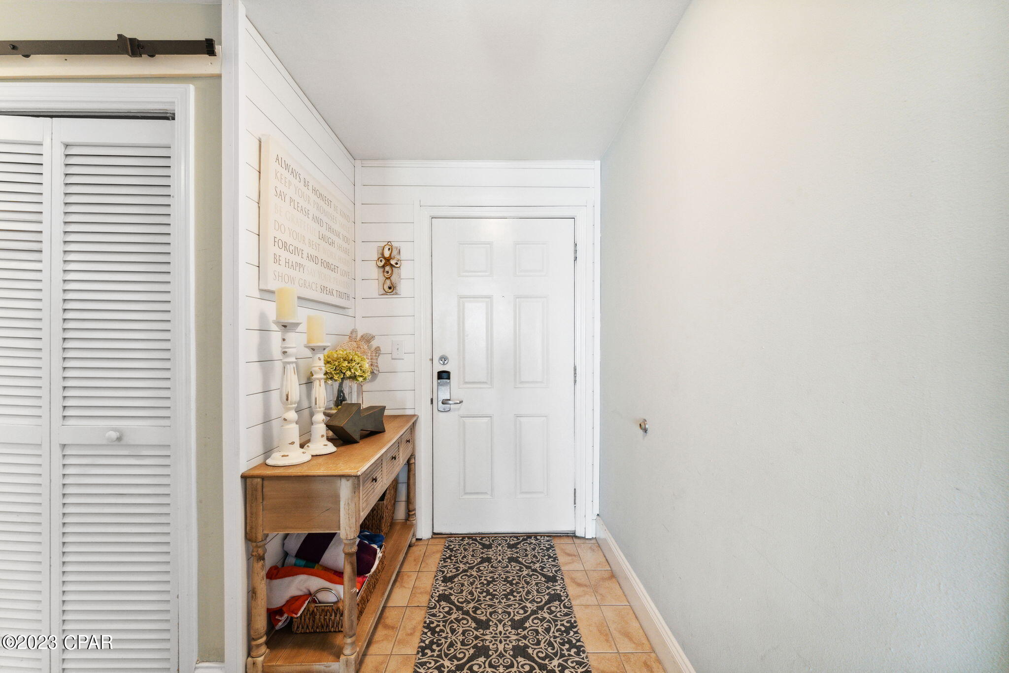 Laketown Wharf - Residential