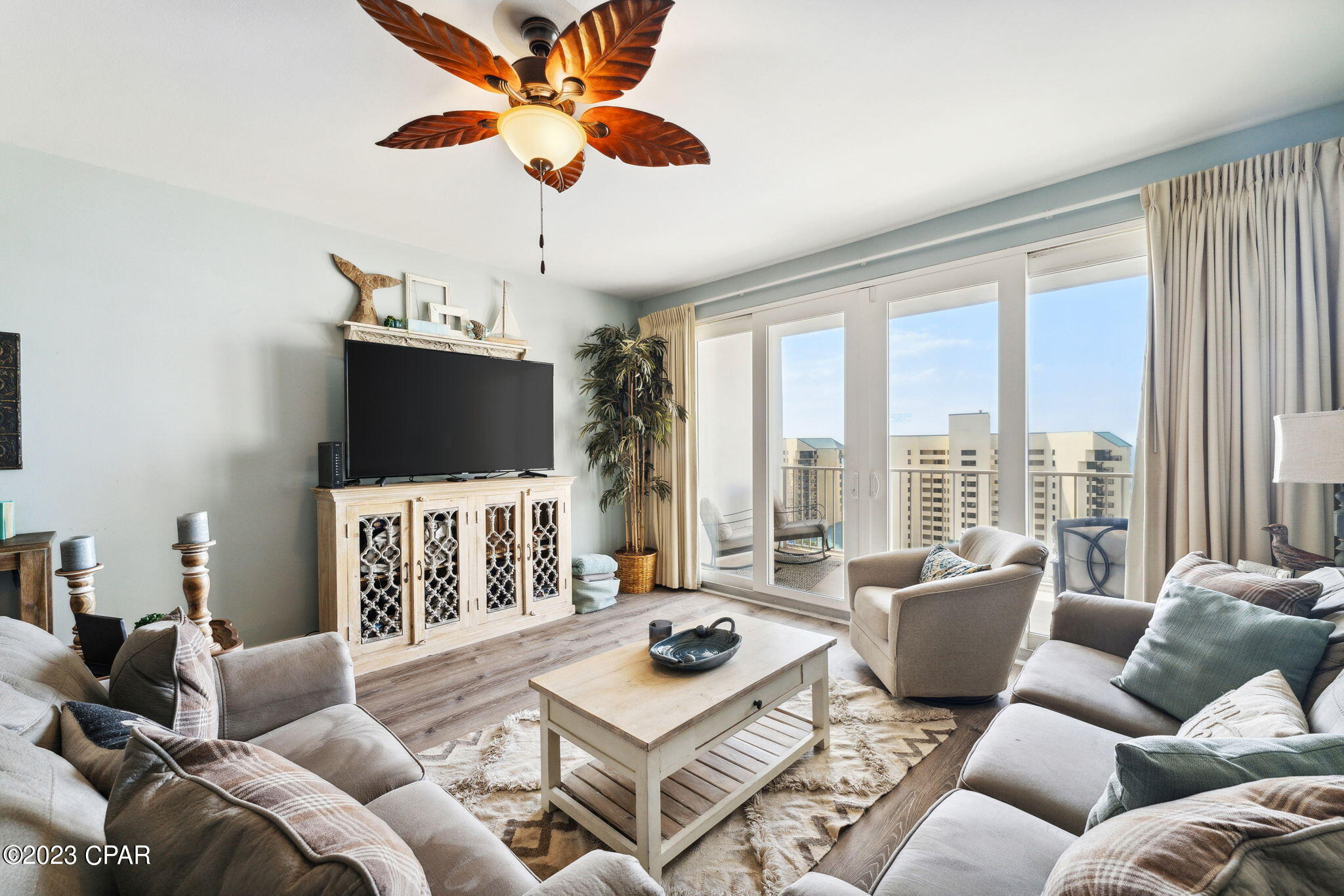 Laketown Wharf - Residential