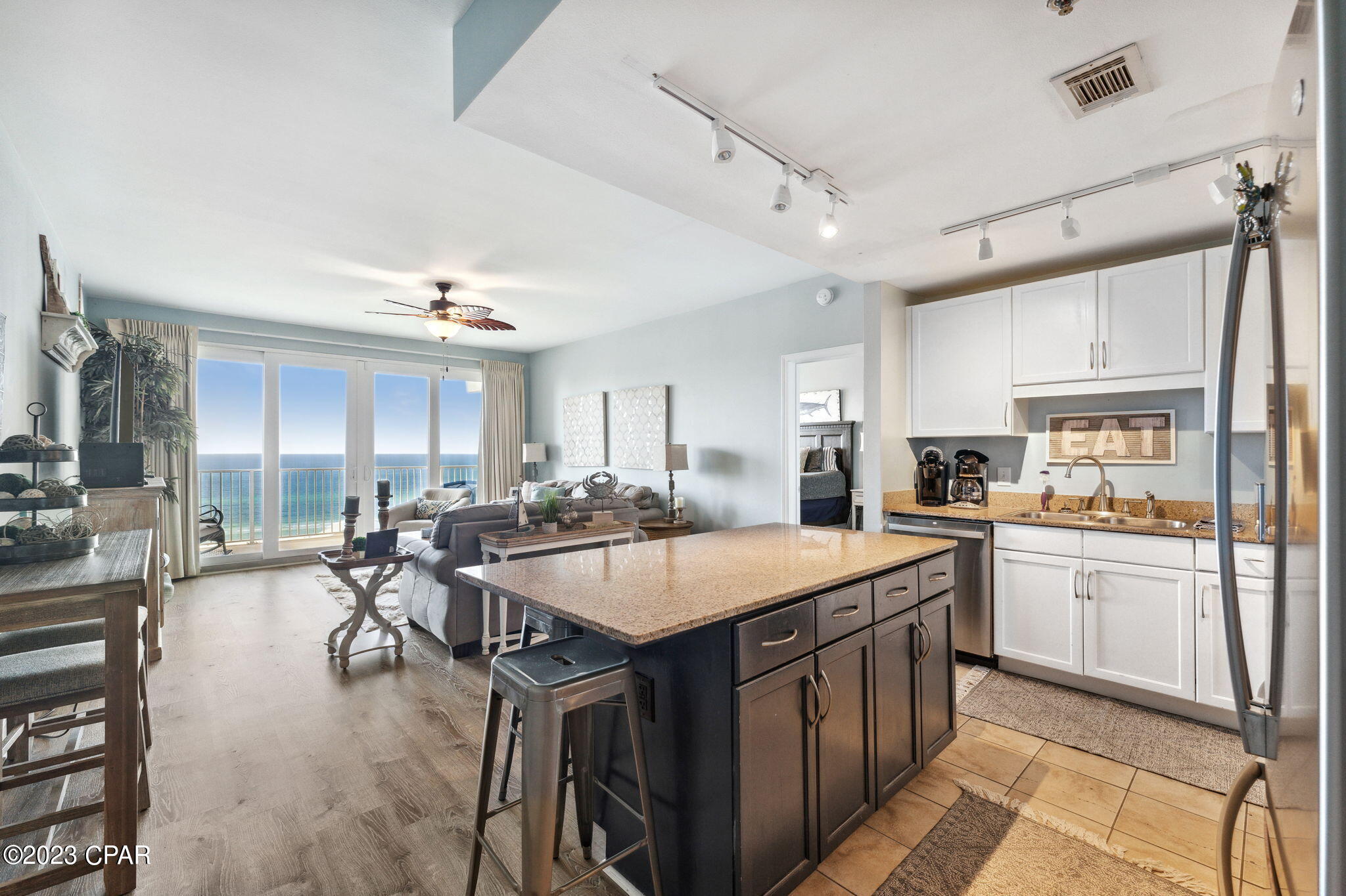 Laketown Wharf - Residential