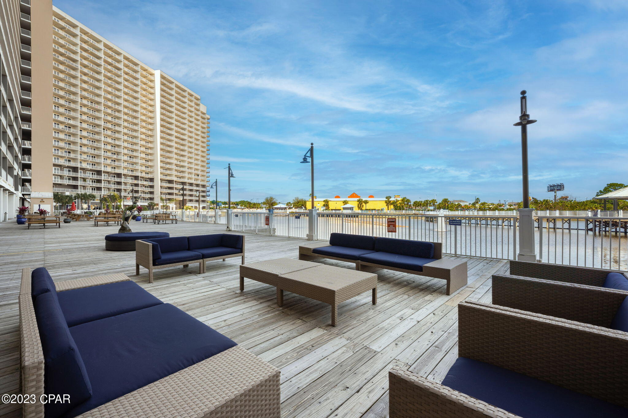 Laketown Wharf - Residential