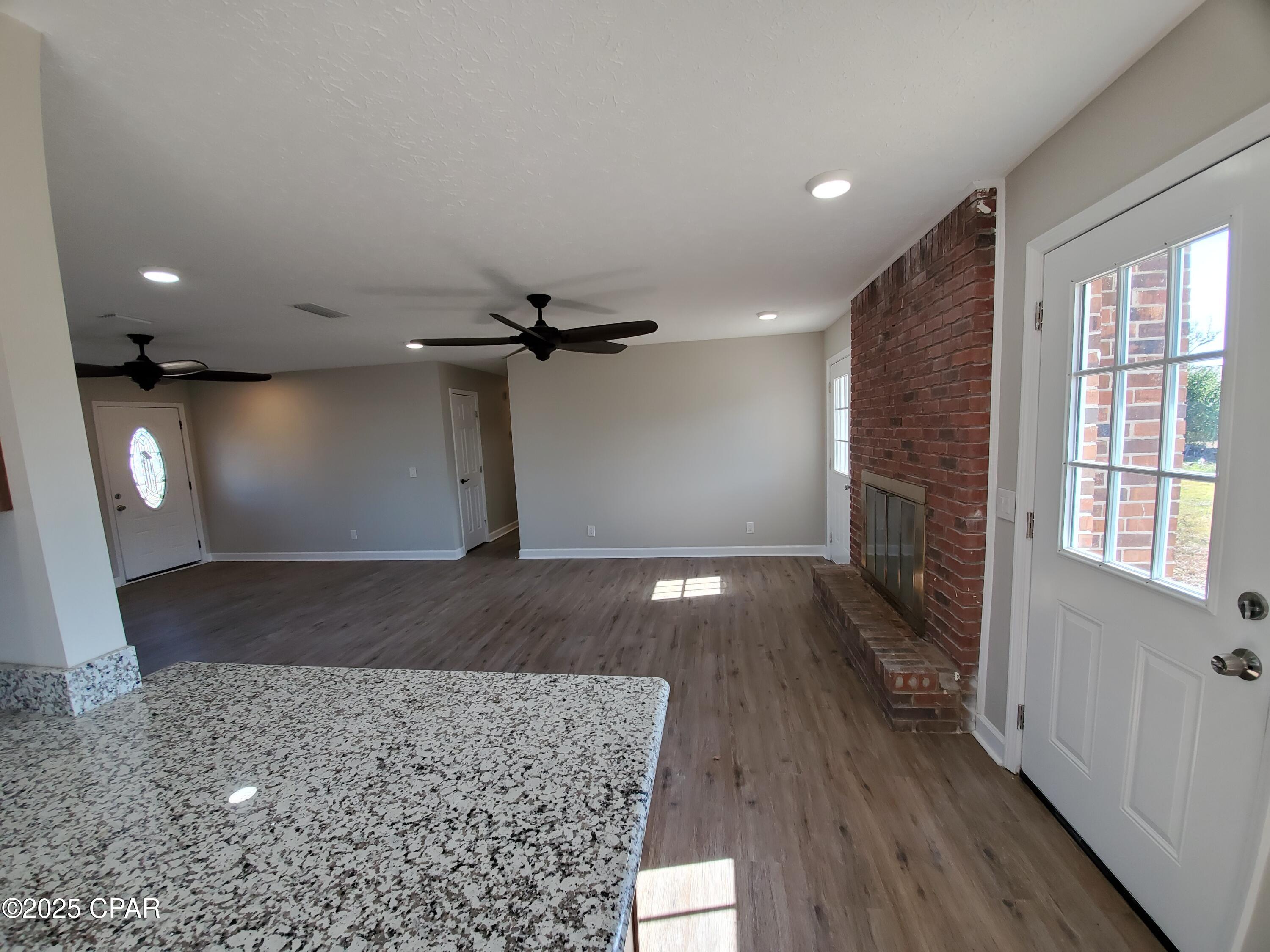 [No Recorded Subdiv] - Residential Lease