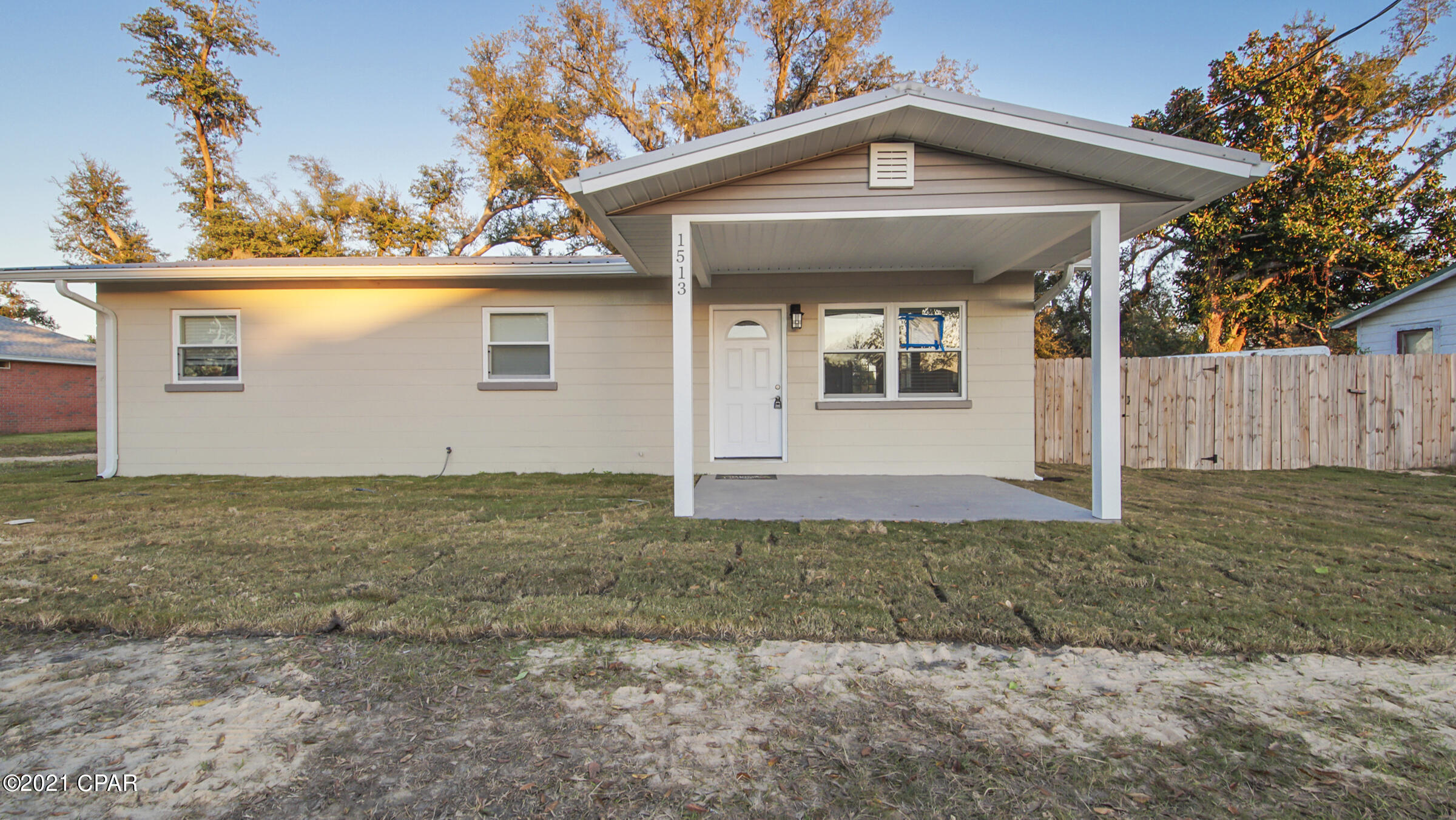 [No Recorded Subdiv] - Residential Lease