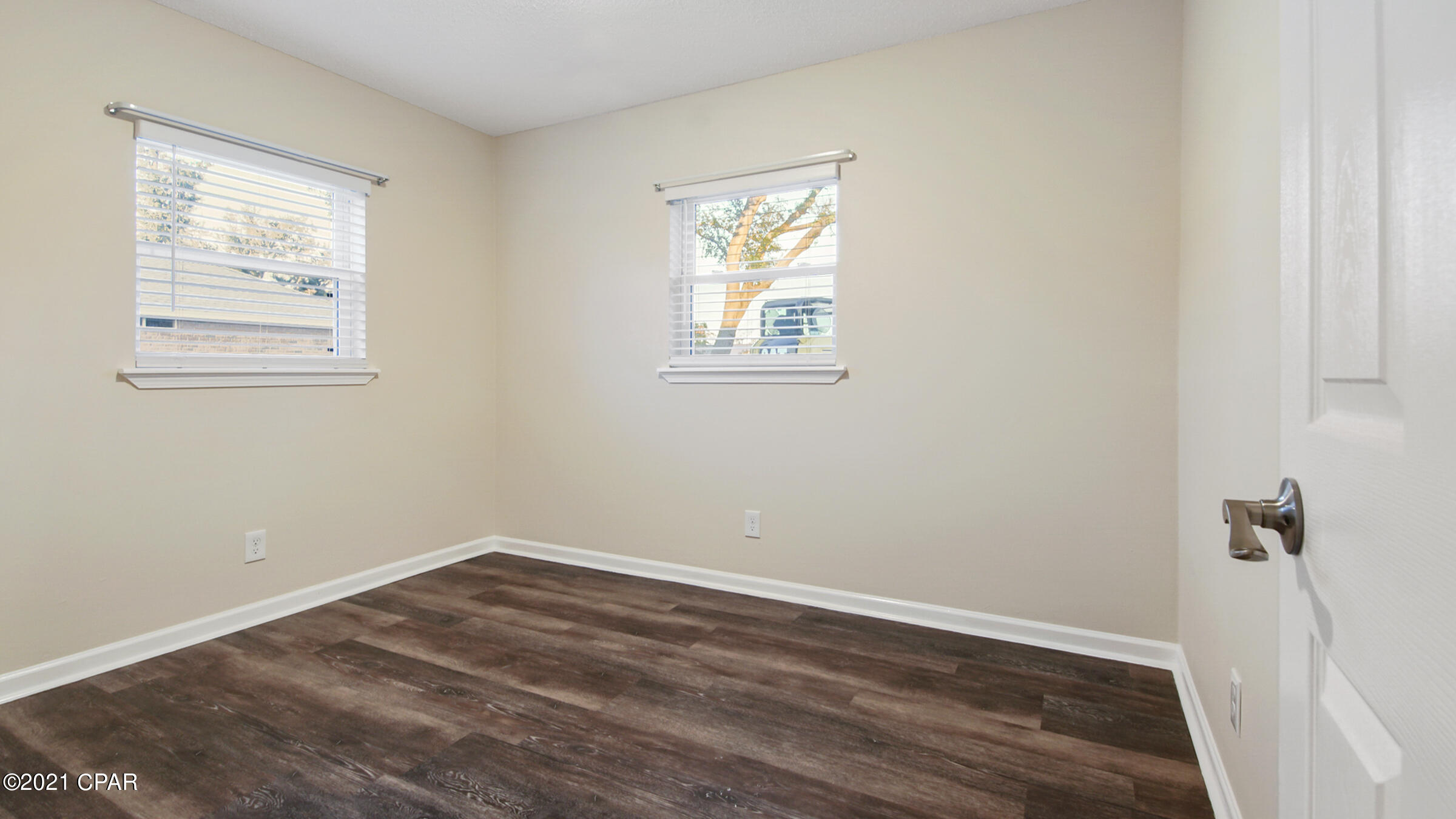 [No Recorded Subdiv] - Residential Lease