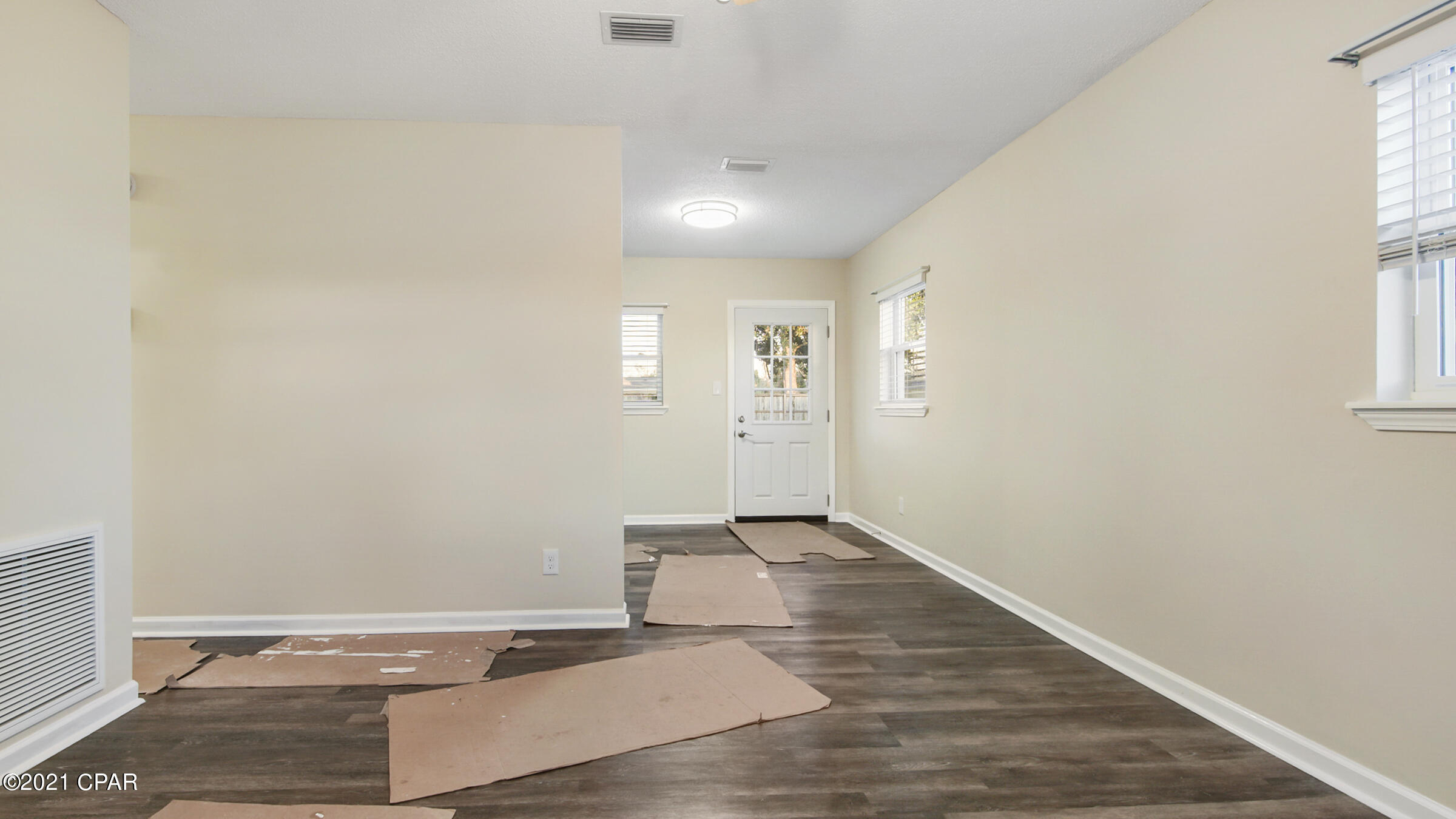 [No Recorded Subdiv] - Residential Lease