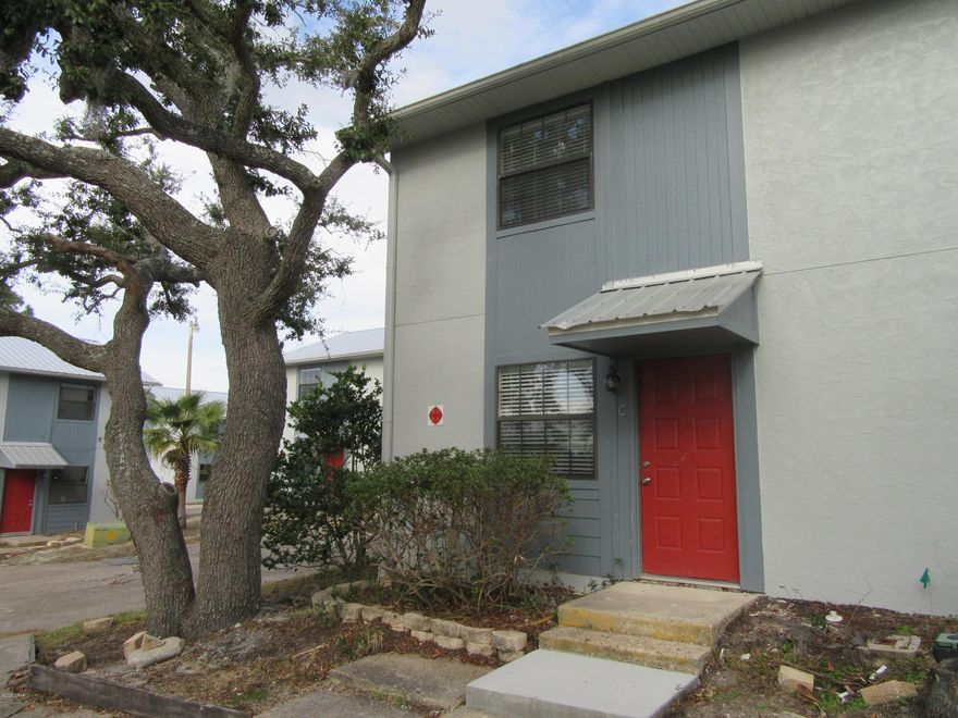 Recently REMODELED 2 Bedroom 1.5 Bath Town house located in Historic St Andrews. Close to shopping and dinning and walking distance to St . Andrews bay. Washer and dryer hookups. All property sizes and ages are approximate, please measure and/or verify if important.

School assignments are subject to change, please check with Bay County for most accurate information. Deposit is the same as the rent.Pets NOT Allowed!
