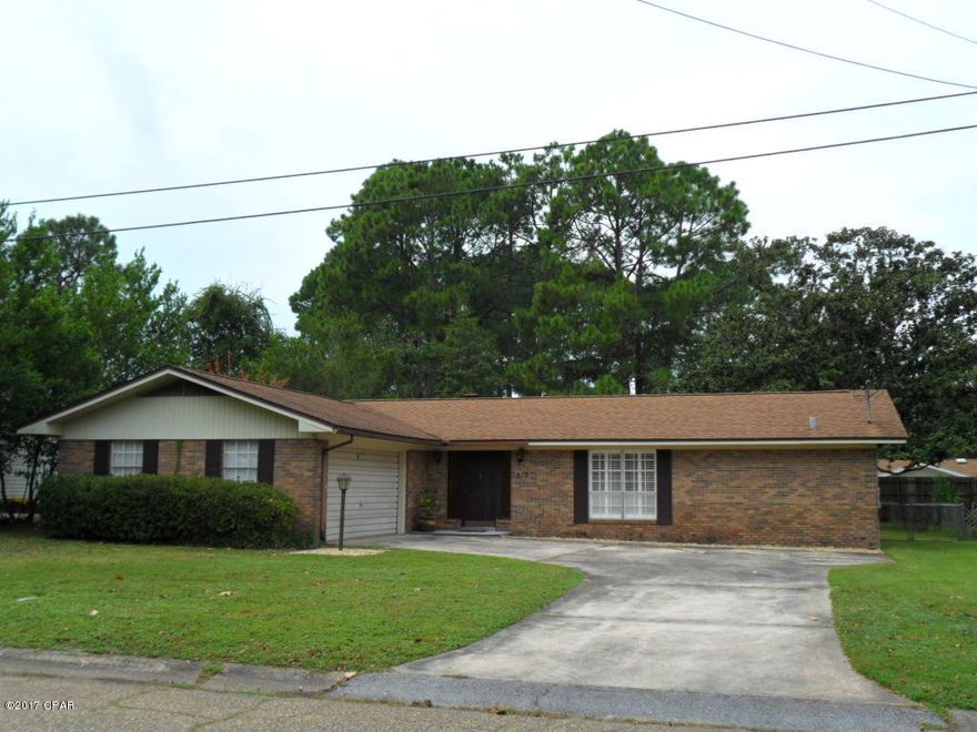 Great pricing and value. If you're a first time homeowner this is just what you've been looking for! Very comfortable home in popular, centrally located neighborhood. ROOF: Only 9 years old!! WOOHOO! Flood Zone ''X''- WOOHOO! All Brick!! WOOHOO!! 3Bed/2Bath features a family room with a wood burning fireplace, separate living and dining rooms, Split floorplan. New flooring: Master Bedroom, Master Bath, Dining Room, Living Room. Other improvements too, see list in DOCUMENTS. Large, fenced backyard. 16X20 covered porch overlooks the backyard. All information and dimensions are best information and estimates and are subject to verification by buyer.