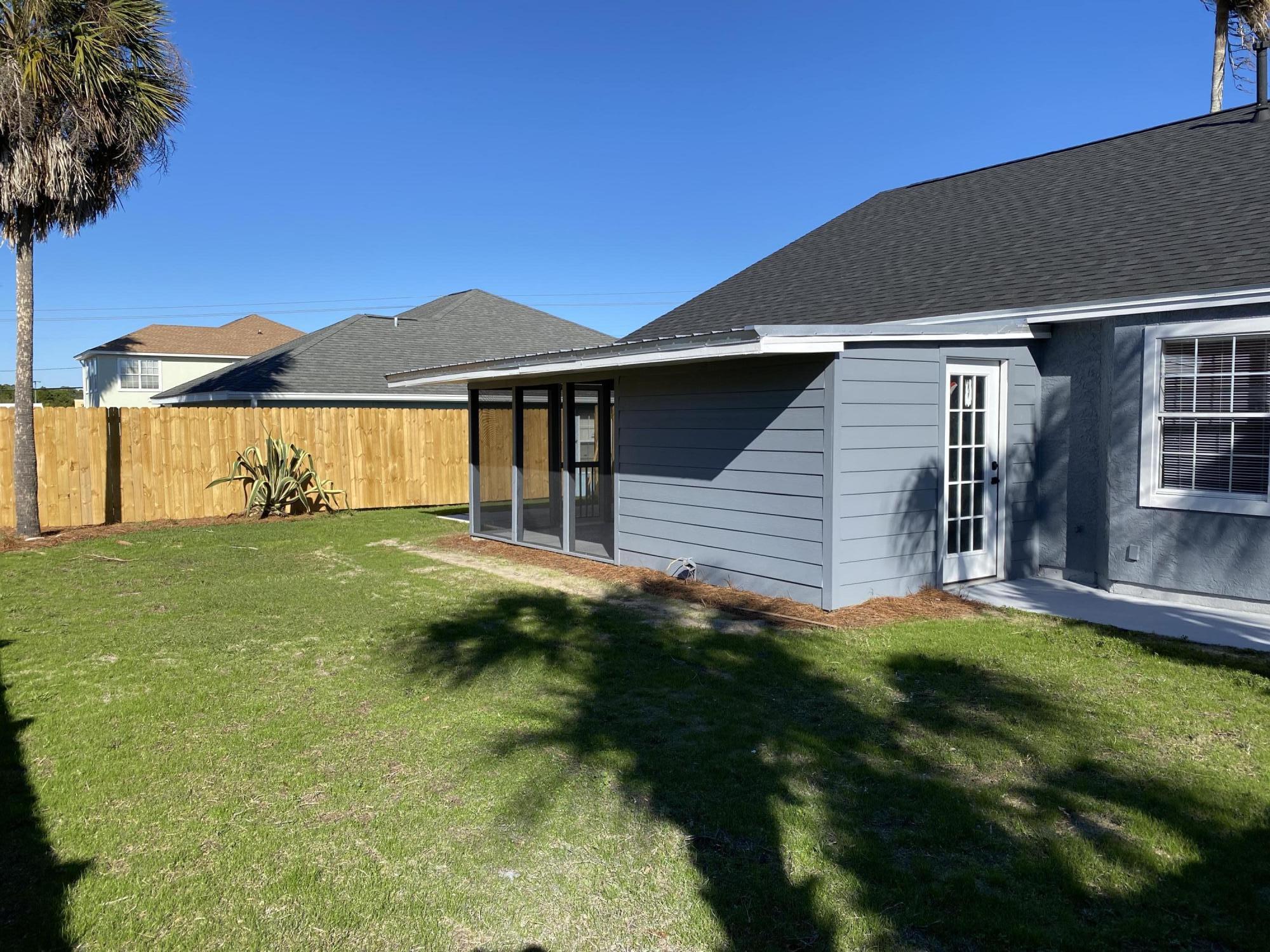 Seaclusion Beach - Residential