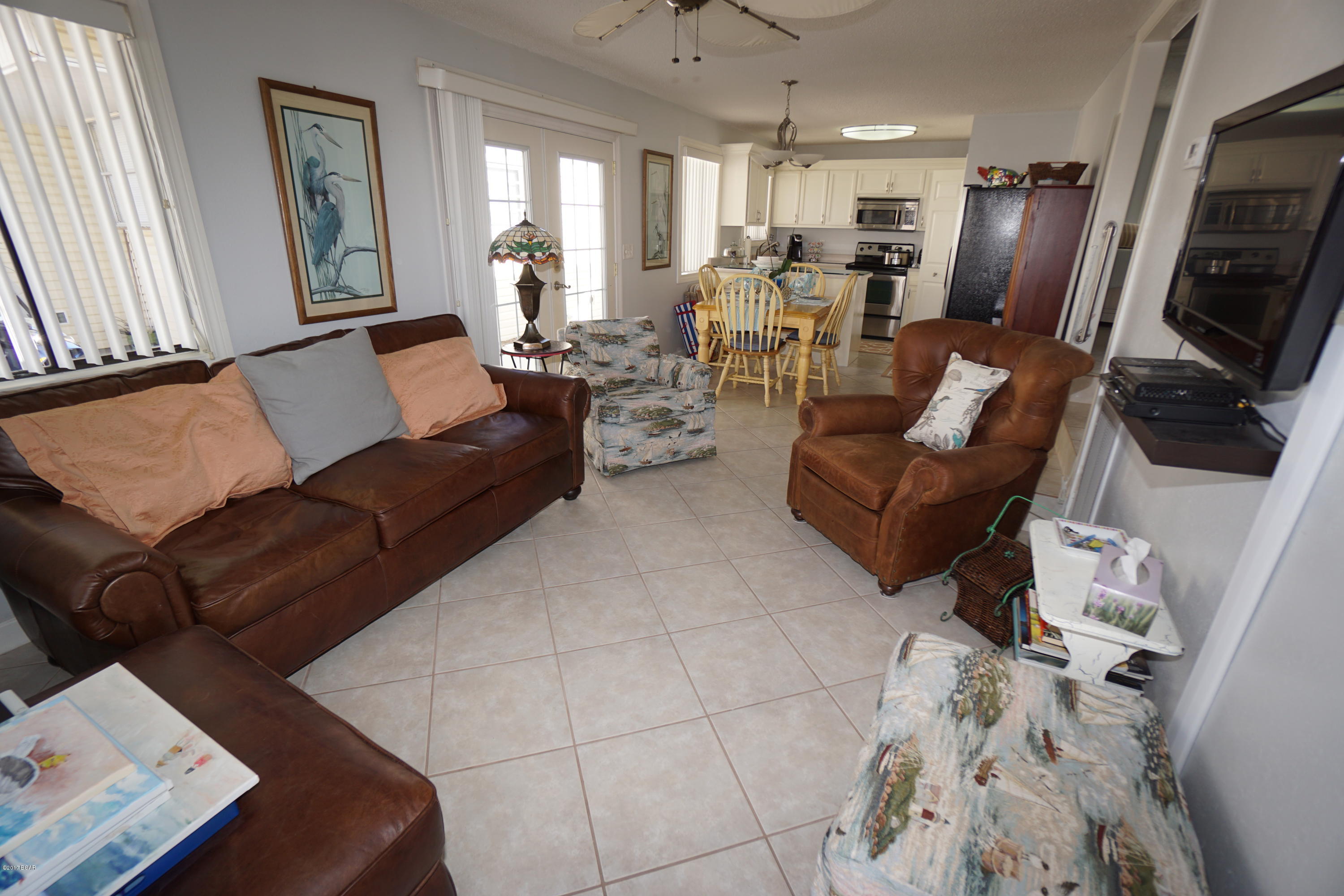 Venture Out Travel Trail - Residential