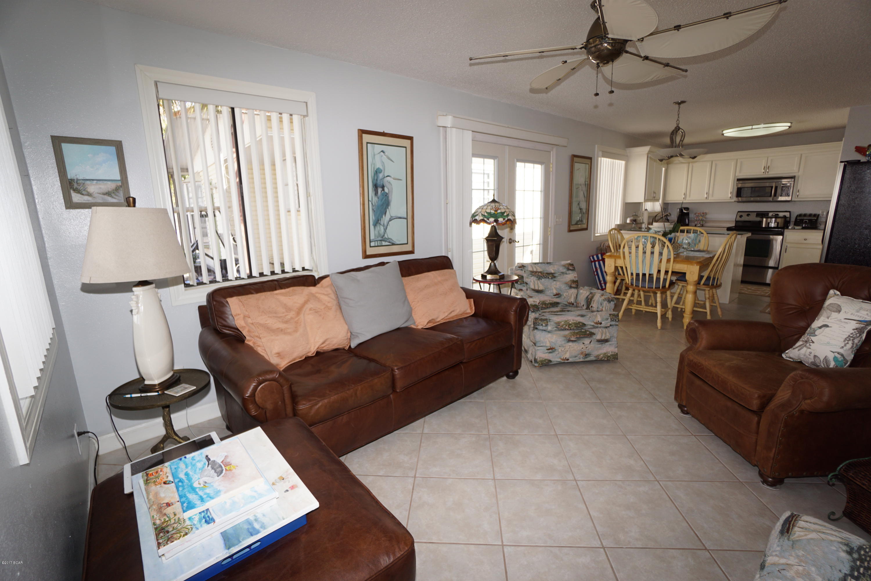 Venture Out Travel Trail - Residential