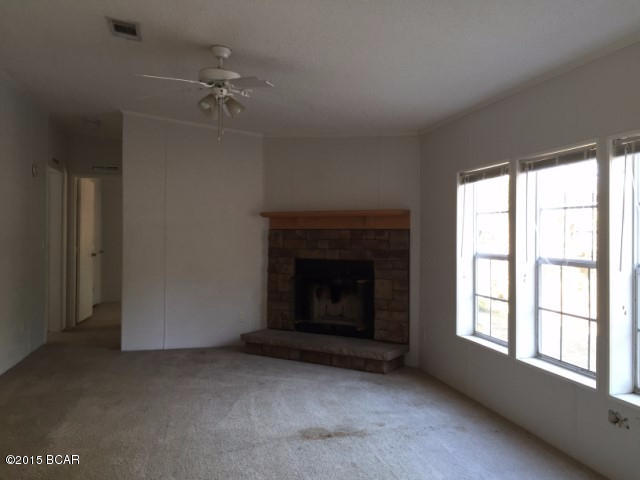 White Western Springs Unit 1 - Residential