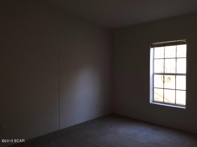 White Western Springs Unit 1 - Residential