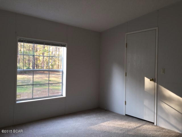 White Western Springs Unit 1 - Residential